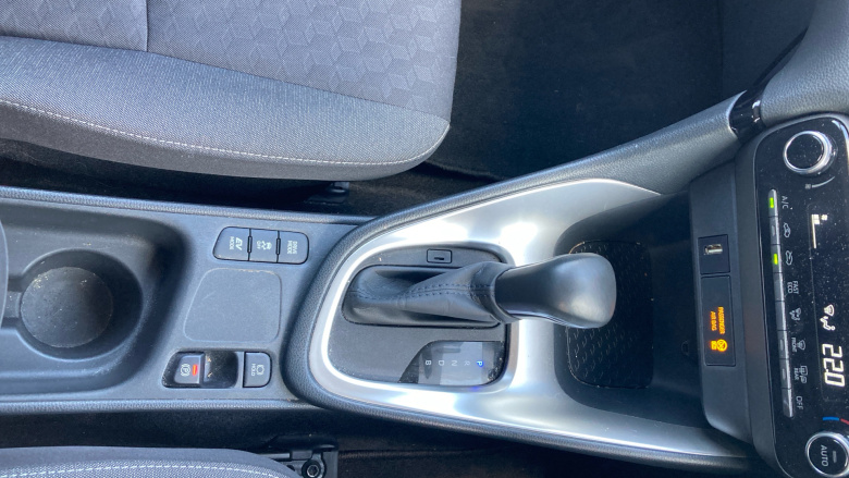 Toyota Yaris 1.5 Hybrid Design 5dr CVT Hybrid Hatchback